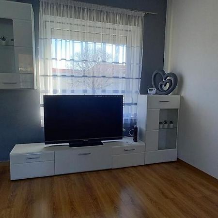 Be-Le-Valo Apartman Szecseny Exterior photo